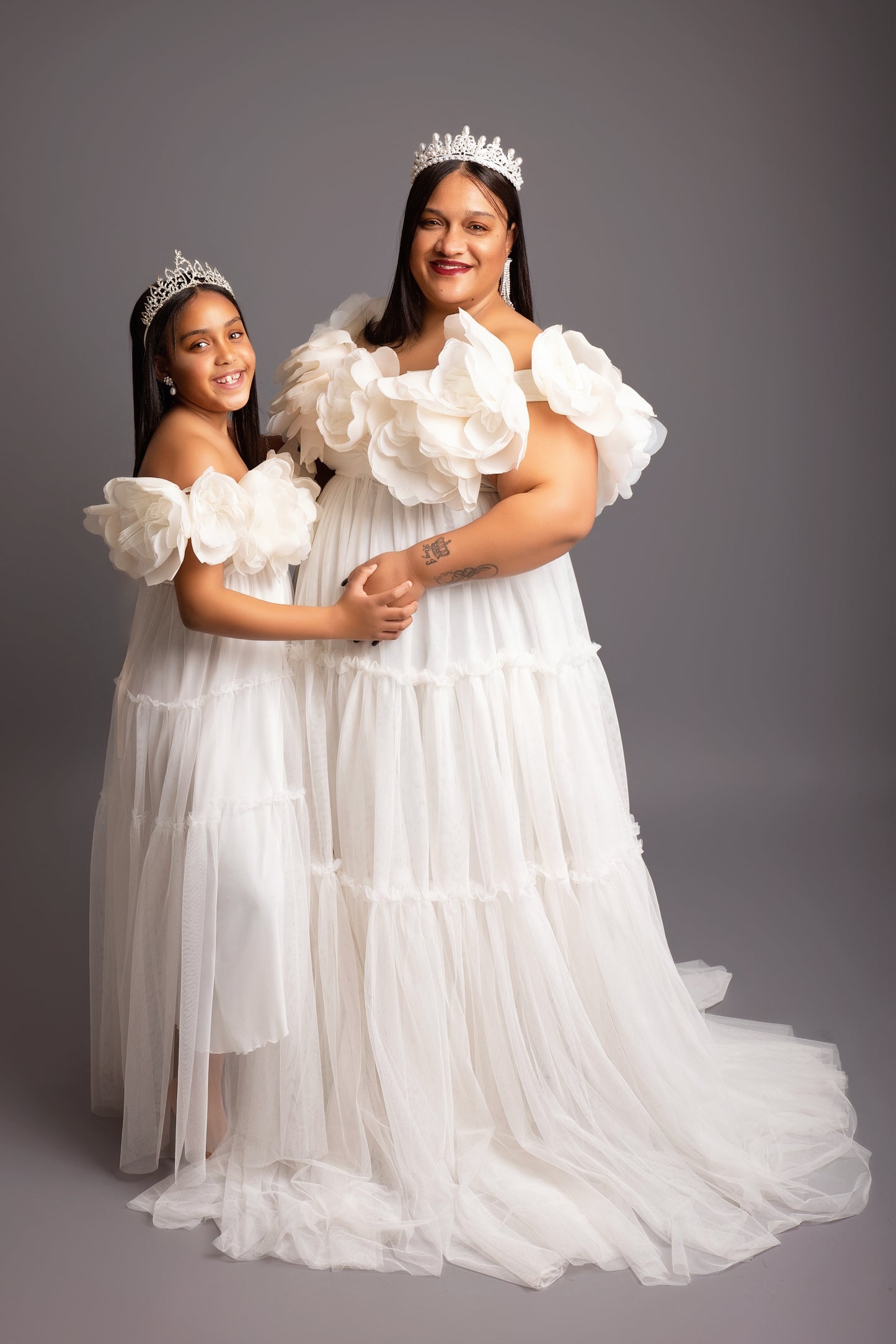 Luxury Family Photo Shoot (15 Images)