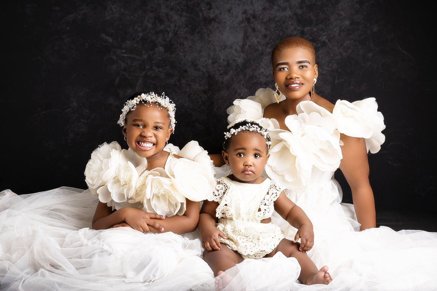 Luxury Family Photo Shoot (15 Images)